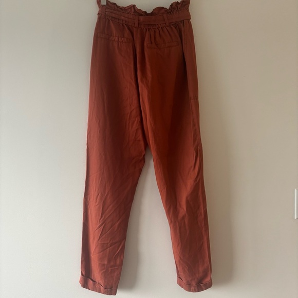 C’est Toi 100% Tencel Rust Colored Paper Bag Tied Waist Straight Leg Pants - Picture 7 of 10